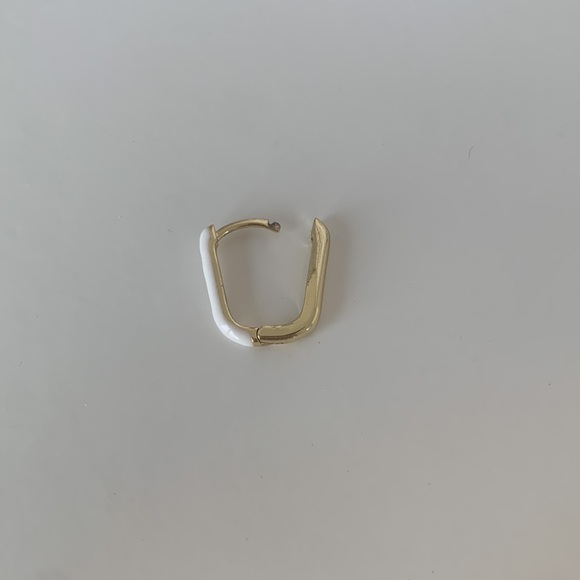 white and gold oval hoops enamel petite dainty hoop earrings - Picture 5 of 9